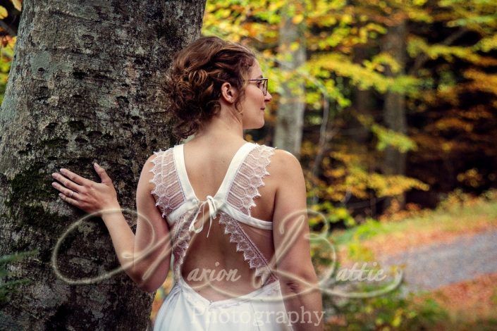 Mariage, séance couple, forêt, automne Le Chambon-sur-Lignon, Haute-Loire, Auvergne, France