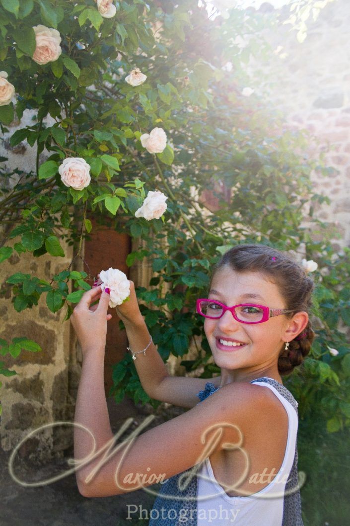 portraits, enfants, books enfants, nature, rivière Chalencon, Haute-Loire, Auvergne