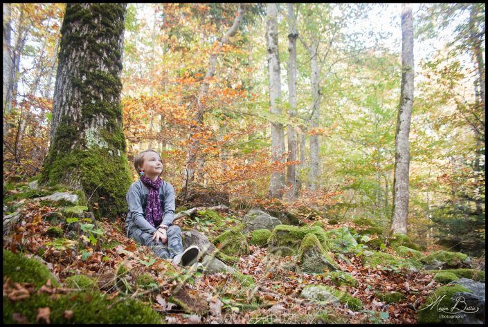 portraits, enfants, books enfants, nature, forêt, Beaux, Yssingeaux, Haute-Loire, Auvergne