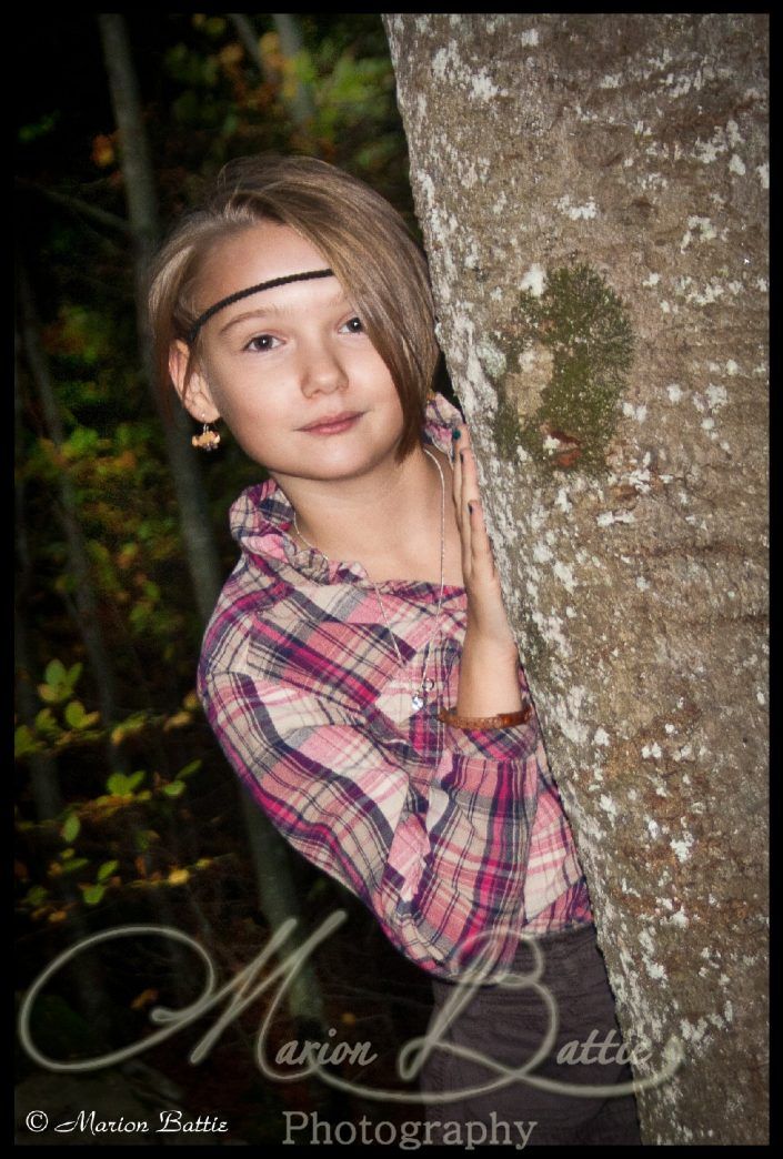 portraits, enfants, books enfants, nature, forêt, Beaux, Yssingeaux, Haute-Loire, Auvergne