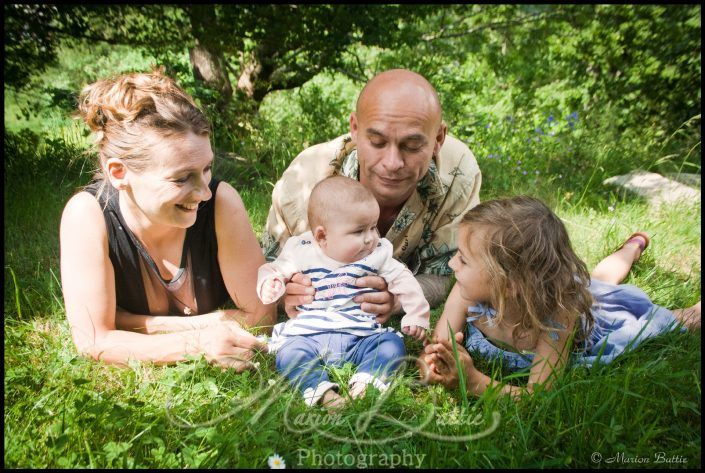 séance naissance, bébé, famille, portrait, Saint-Julien-Chapteuil, Haute-Loire, Auvergne