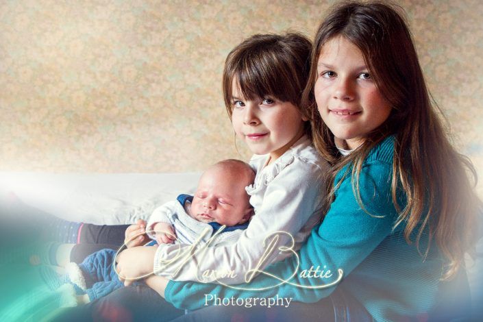 séance enfants, bébé, cousins, intérieur, Haute-Loire, France